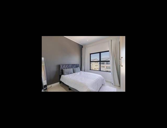 2 BEDROOM APARTMENT FOR SALE IN SANDOWN